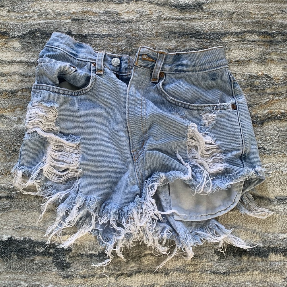 Levi’s shorts